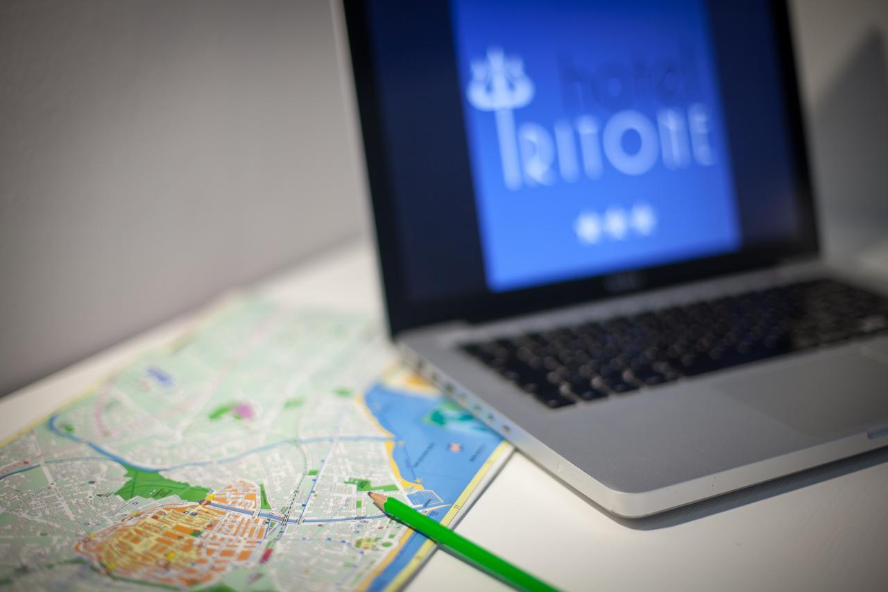 Hotel Tritone ริมินี ภายนอก รูปภาพ